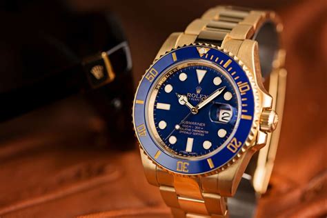 rolex submariner vs datejust model.